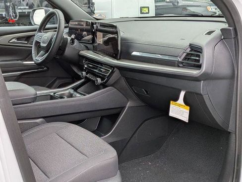 New 2026 Chevrolet Traverse LT AWD/4WD image 31