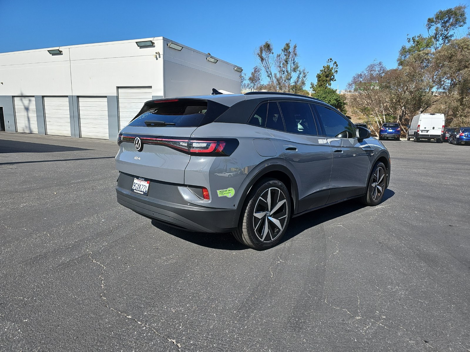 Used 2023 Volkswagen ID.4 Pro S RWD image 5