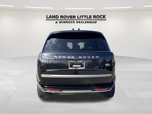Used 2023 Land Rover Range Rover SE image 7