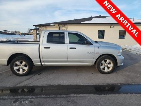 Used 2014 RAM 1500 Express image 2