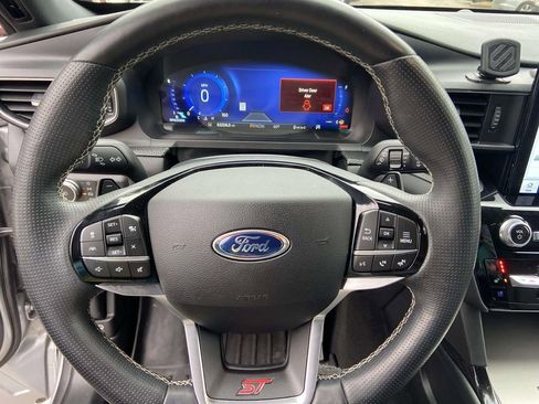 Used 2021 Ford Explorer ST w/ Equipment Group 401A image 33