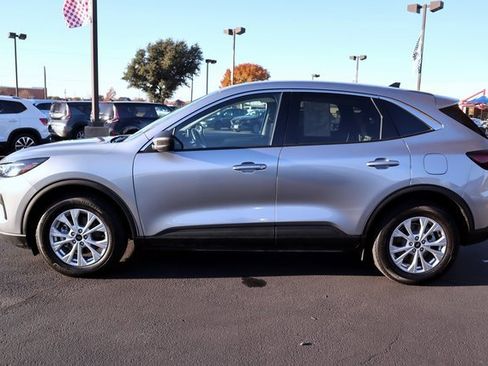 Certified 2023 Ford Escape Active image 2