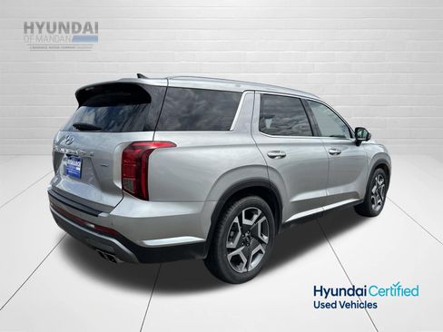 Used 2024 Hyundai Palisade Limited AWD/4WD image 3
