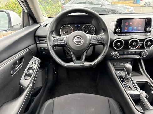 Used 2025 Nissan Sentra S FWD image 18