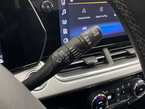 Used 2025 Chevrolet Trax LT w/ Driver Confidence Package image 24