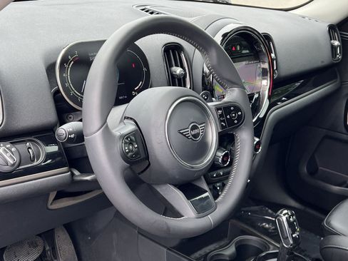 Used 2024 MINI Cooper Countryman S FWD image 17