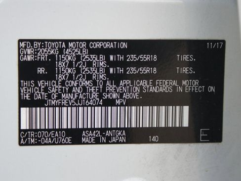 Used 2018 Toyota RAV4 Limited image 26