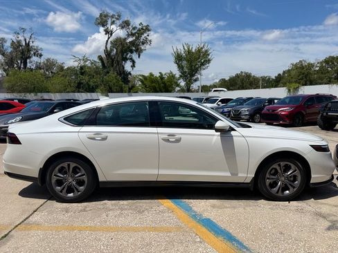 Used 2023 Honda Accord EX image 5