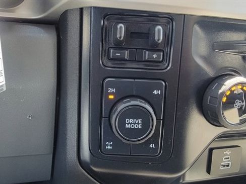 Used 2024 Ford F250 XL w/ XL Chrome Package AWD/4WD image 31