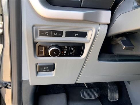 Used 2023 Ford F150 XLT w/ Equipment Group 302A High AWD/4WD image 33