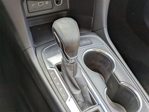 Used 2024 Chevrolet Equinox LT image 26