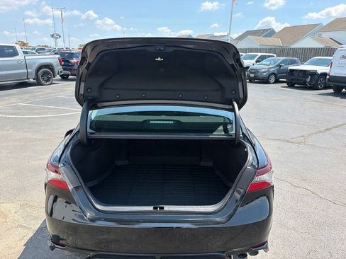 Used 2021 Toyota Camry SE FWD image 50
