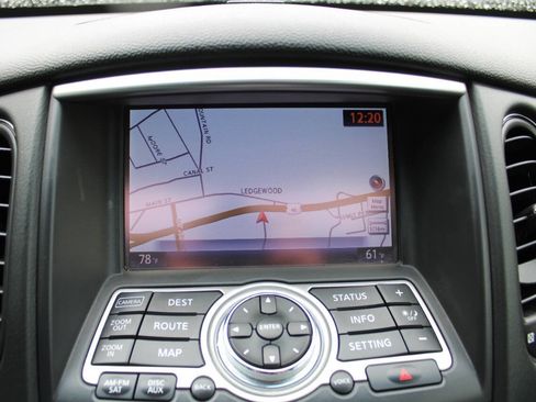Used 2017 INFINITI QX50 AWD w/ Premium Plus Package image 34