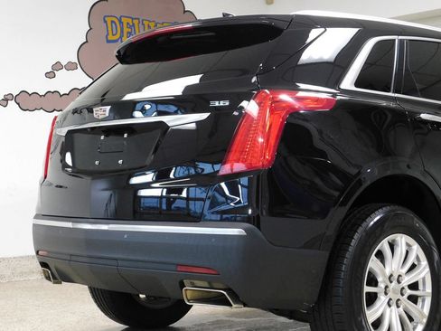 Used 2017 Cadillac XT5 FWD image 64