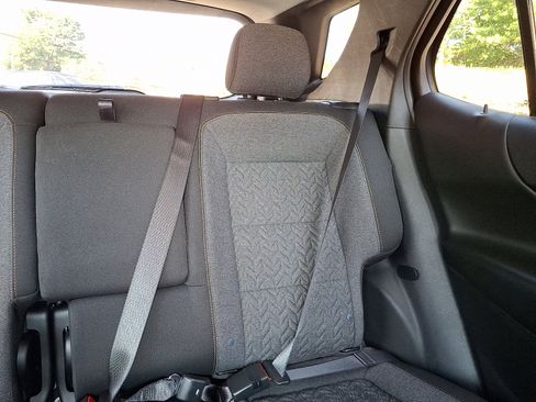 Used 2022 Chevrolet Equinox LT image 20