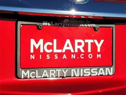 Used 2024 Buick Enclave Premium image 7