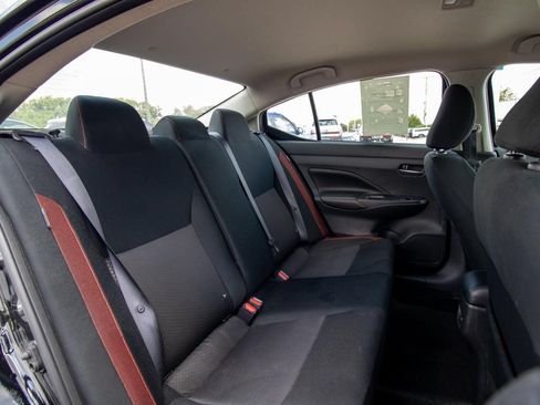 Used 2024 Nissan Versa SR FWD image 17