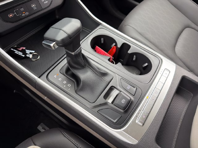 New 2027 Kia Carnival FWD image 15