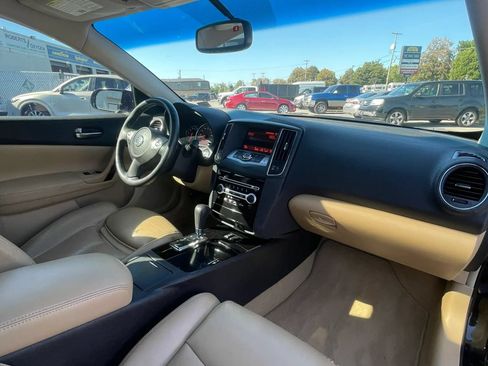 Used 2009 Nissan Maxima 3.5 SV w/ Cold Pkg FWD image 32