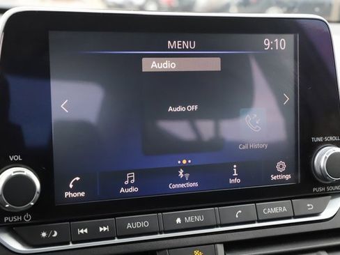 Used 2024 Nissan Altima 2.5 SV image 29