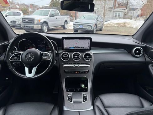 Used 2022 Mercedes-Benz GLC 300 4MATIC image 22