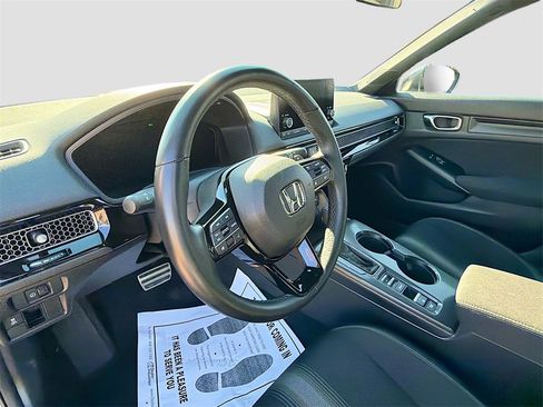 Used 2025 Honda Civic Sport image 11