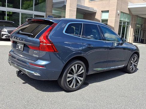 Used 2022 Volvo XC60 B5 Inscription w/ Advanced Package FWD image 4