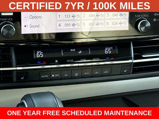Used 2022 Toyota Sienna XLE AWD/4WD image 22