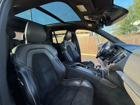 Used 2017 Volvo XC90 T6 R-Design w/ Vision Package image 30