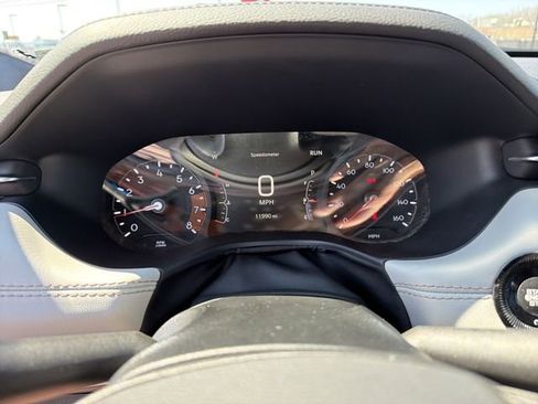 Used 2025 Jeep Compass Limited AWD/4WD image 18