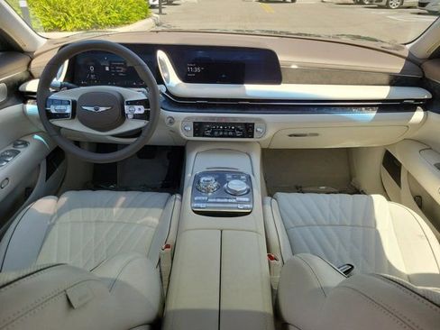 Used 2025 Genesis G90 3.5T AWD/4WD image 13