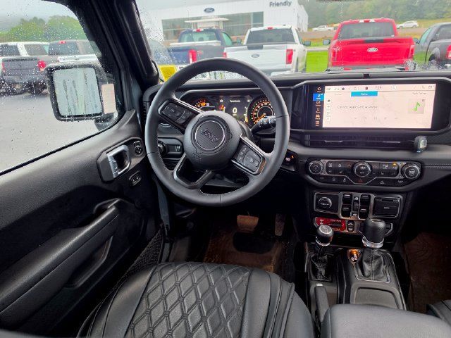 Used 2026 Jeep Wrangler Unlimited Rubicon w/ Xtreme 35 Tire Package AWD/4WD image 14