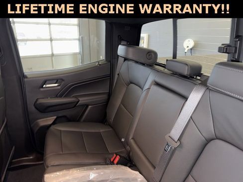 New 2026 GMC Canyon Elevation w/ Convenience Package image 32