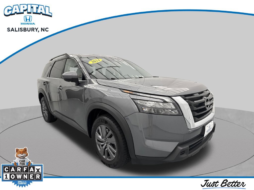 Used 2024 Nissan Pathfinder SV AWD/4WD image 1