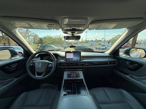 Used 2021 Lincoln Aviator Reserve w/ Elements Package Plus RWD image 21