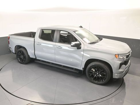 Used 2024 Chevrolet Silverado 1500 LT RWD image 53