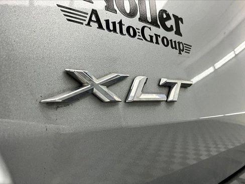 Used 2023 Ford Explorer XLT w/ Equipment Group 202A image 8