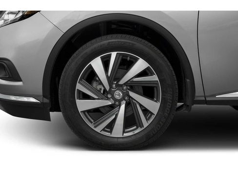 Used 2015 Nissan Murano Platinum w/ Platinum Technology Package FWD image 11
