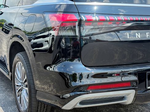 Used 2025 INFINITI QX80 Luxe AWD/4WD image 13