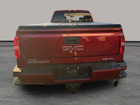 Used 2019 GMC Sierra 3500 Denali w/ Duramax Plus Package image 29