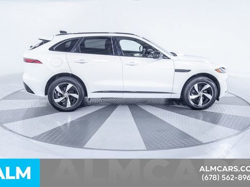 Used 2025 Jaguar F-PACE R-Dynamic S image 12