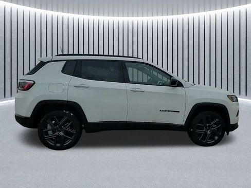 New 2026 Jeep Compass Latitude w/ Sun and Sound Group image 6