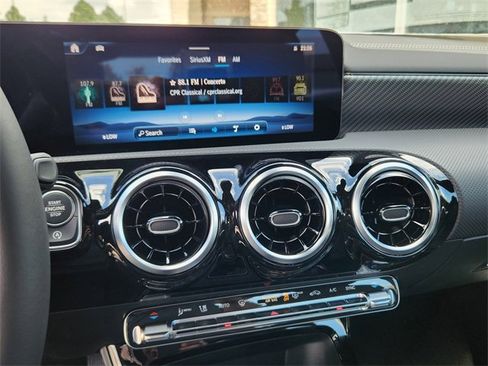 Certified 2025 Mercedes-Benz CLA 250 4MATIC image 21