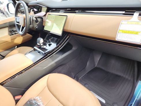 New 2026 Land Rover Range Rover Sport SE image 28