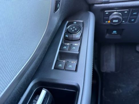 Used 2025 Ford Expedition Max Active image 18