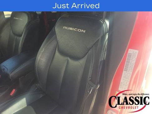 Used 2015 Jeep Wrangler Unlimited Rubicon image 26