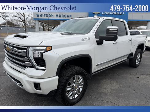 Used 2024 Chevrolet Silverado 2500 High Country w/ Technology Package image 1