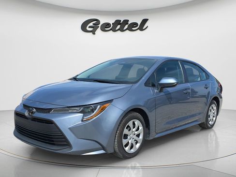 Used 2024 Toyota Corolla LE FWD image 1