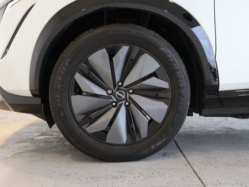 Used 2023 Nissan Ariya AWD image 46