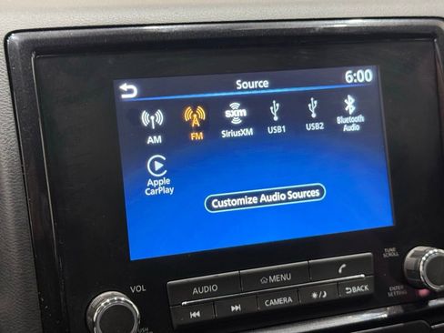 Used 2023 Nissan Frontier SV image 29